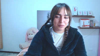 anyela_bubble18 live cam on Cam4