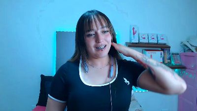 anyela_bubble18 live cam on Cam4