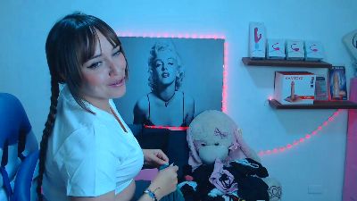 anyela_bubble18 live cam on Cam4