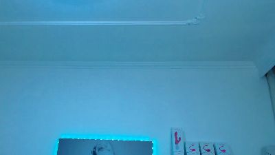 anyela_bubble18 live cam on Cam4