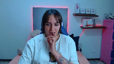anyela_bubble18 live cam on Cam4