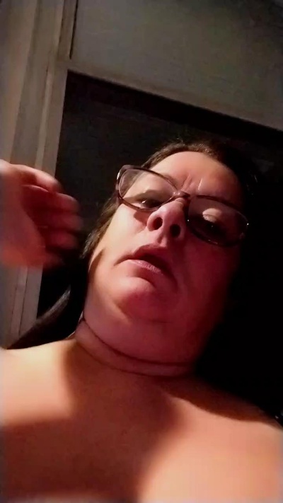 anyihot2 live cam on Cam4