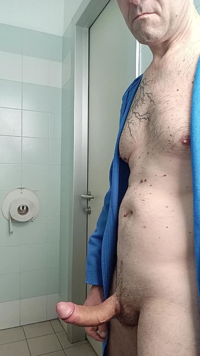 anyone23 live cam on Cam4