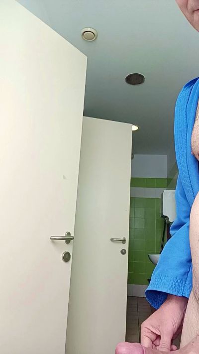 anyone23 live cam on Cam4