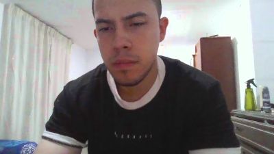 apolo257 live cam on Cam4