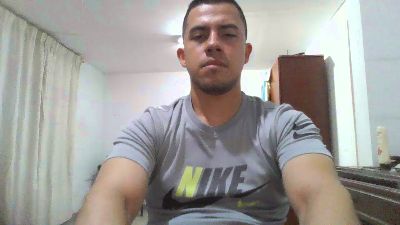 apolo257 live cam on Cam4