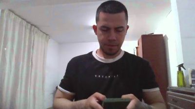 apolo257 live cam on Cam4