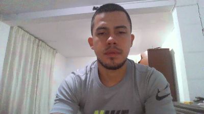 apolo257 live cam on Cam4