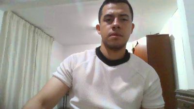 apolo257 live cam on Cam4