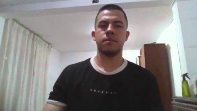 apolo257 live cam on Cam4