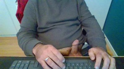 appache1978 live cam on Cam4