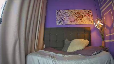 april_dior live cam on Cam4