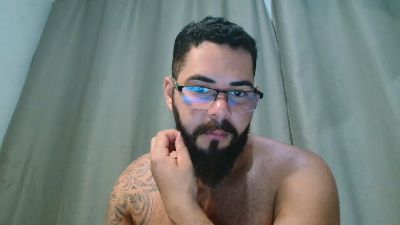 aquills live cam on Cam4
