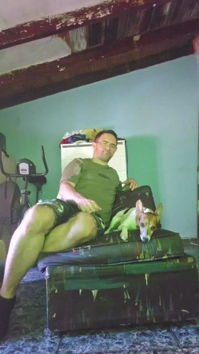 ardo_en_deseos live cam on Cam4
