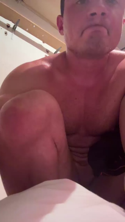 ares3 live cam on Cam4