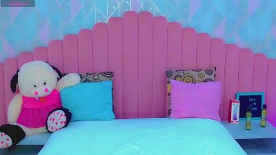 ariadna_princes live cam on Cam4
