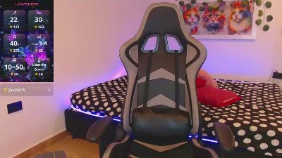 ariadna_x1x1x1 live cam on Cam4