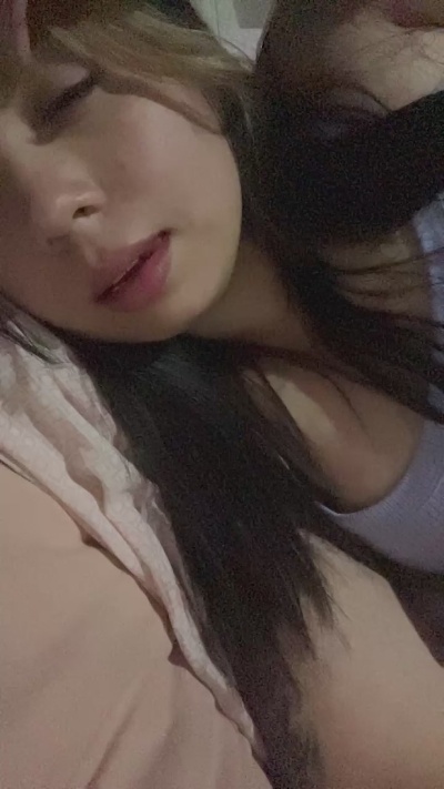 ariana198 live cam on Cam4