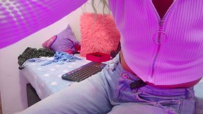 ariasmithog live cam on Cam4