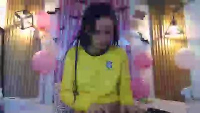 ariasmithog live cam on Cam4