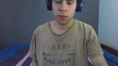 ariel_p live cam on Cam4