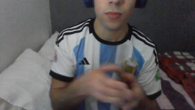 ariel_p live cam on Cam4