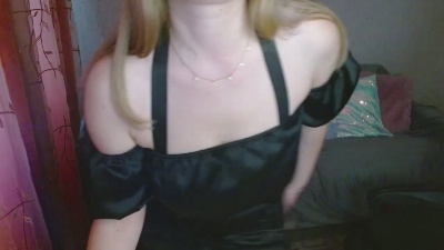 ariel_xbaby live cam on Cam4