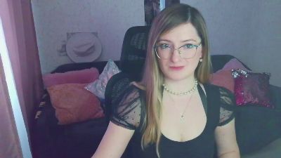 ariel_xbaby live cam on Cam4