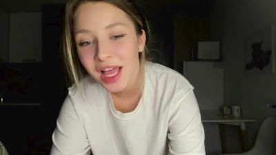 ariemeel live cam on Cam4
