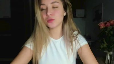 ariemeel live cam on Cam4