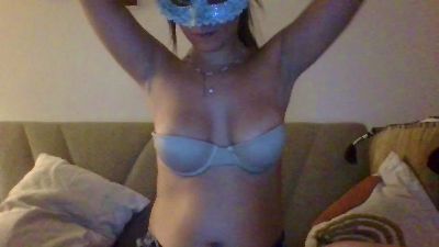 aries1882 live cam on Cam4