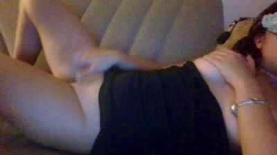 aries1882 live cam on Cam4