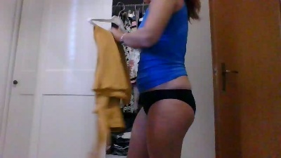 aries1882 live cam on Cam4