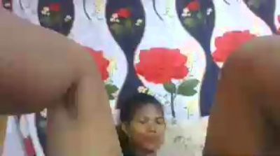 arinjaka live cam on Cam4