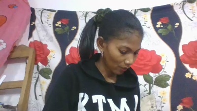 arinjaka live cam on Cam4