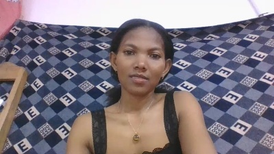 arinjaka live cam on Cam4