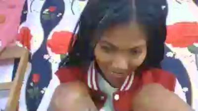 arinjaka live cam on Cam4