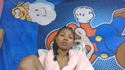 arinjaka live cam on Cam4