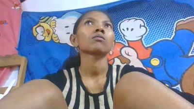 arinjaka live cam on Cam4