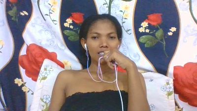 arinjaka live cam on Cam4