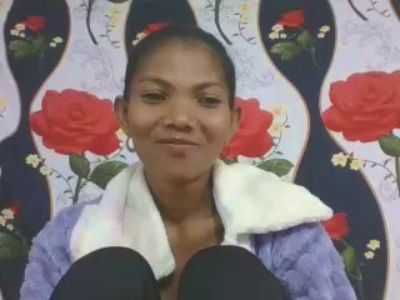 arinjaka live cam on Cam4