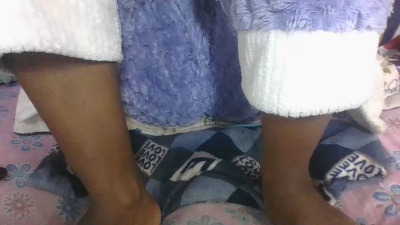 arinjaka live cam on Cam4