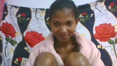 arinjaka live cam on Cam4