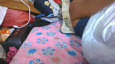 arinjaka live cam on Cam4