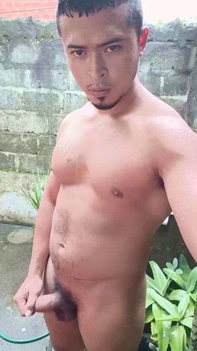 arnold265 live cam on Cam4