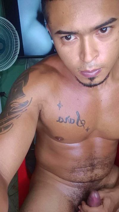 arnold265 live cam on Cam4