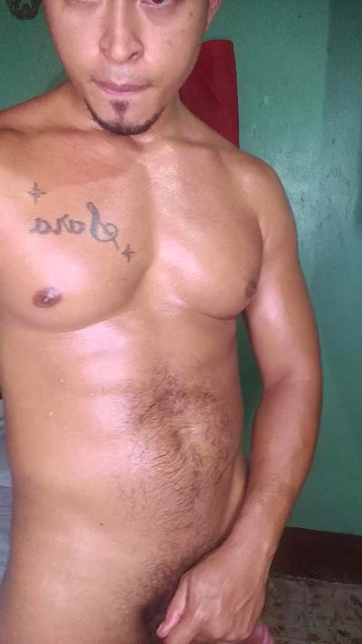 arnold265 live cam on Cam4