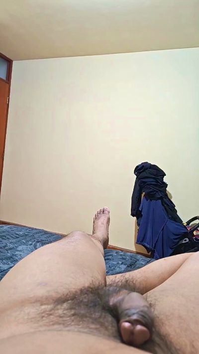 aron2110 live cam on Cam4