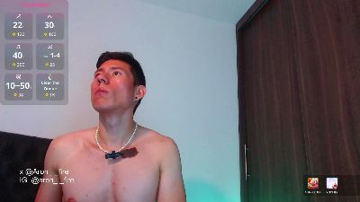aron_fire live cam on Cam4