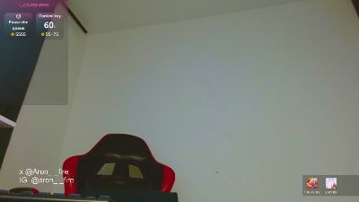 aron_fire live cam on Cam4